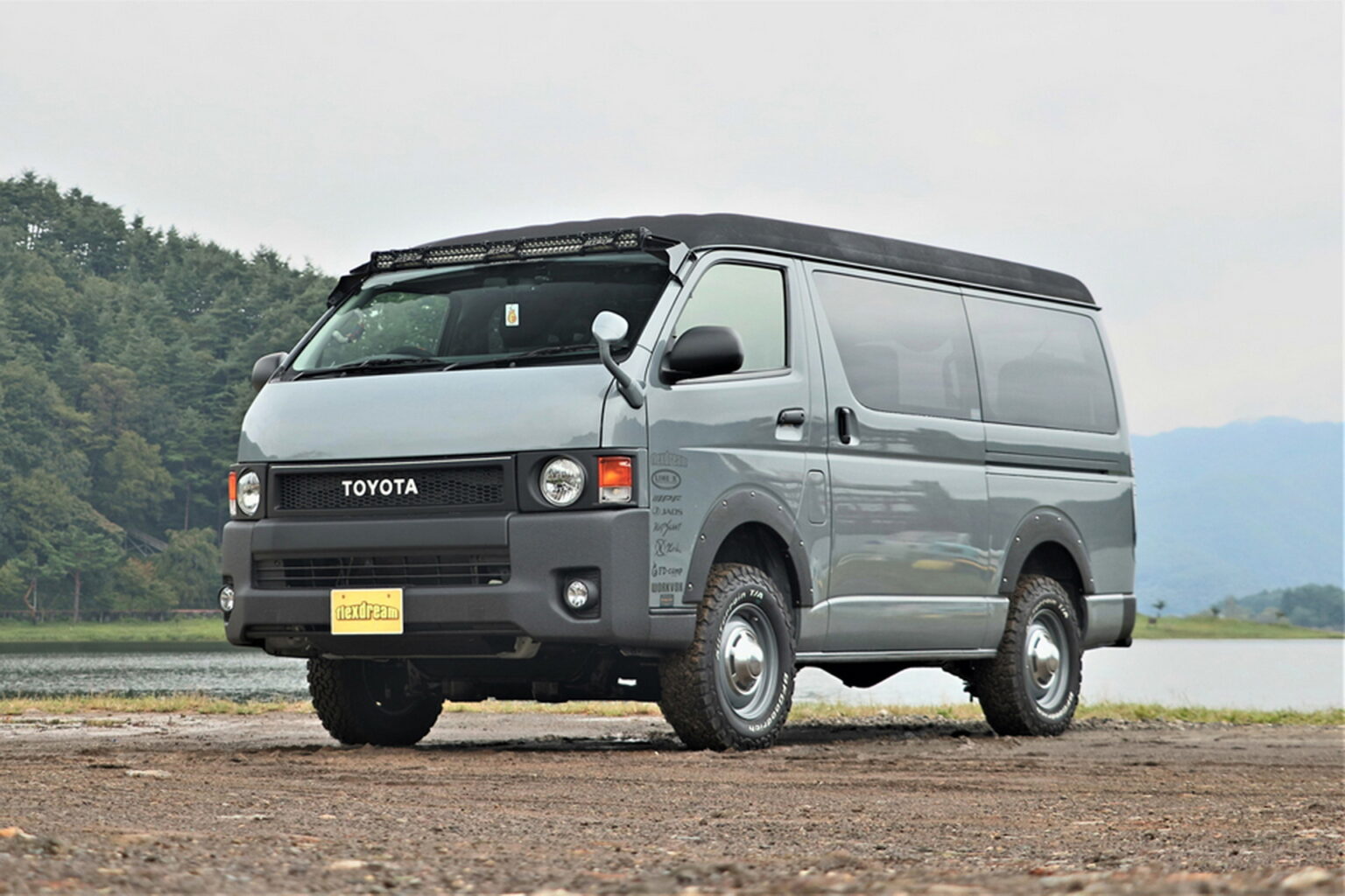 Toyota Hiace Reverse Restomod By FlexDream Makes Us Want To Move To ...