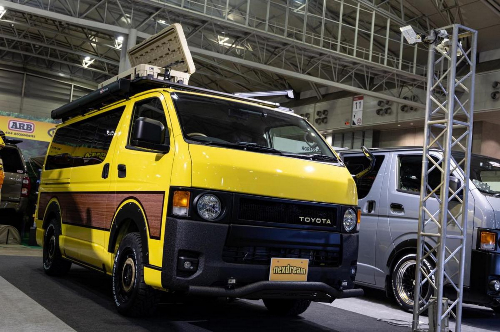 toyota hiace tuning