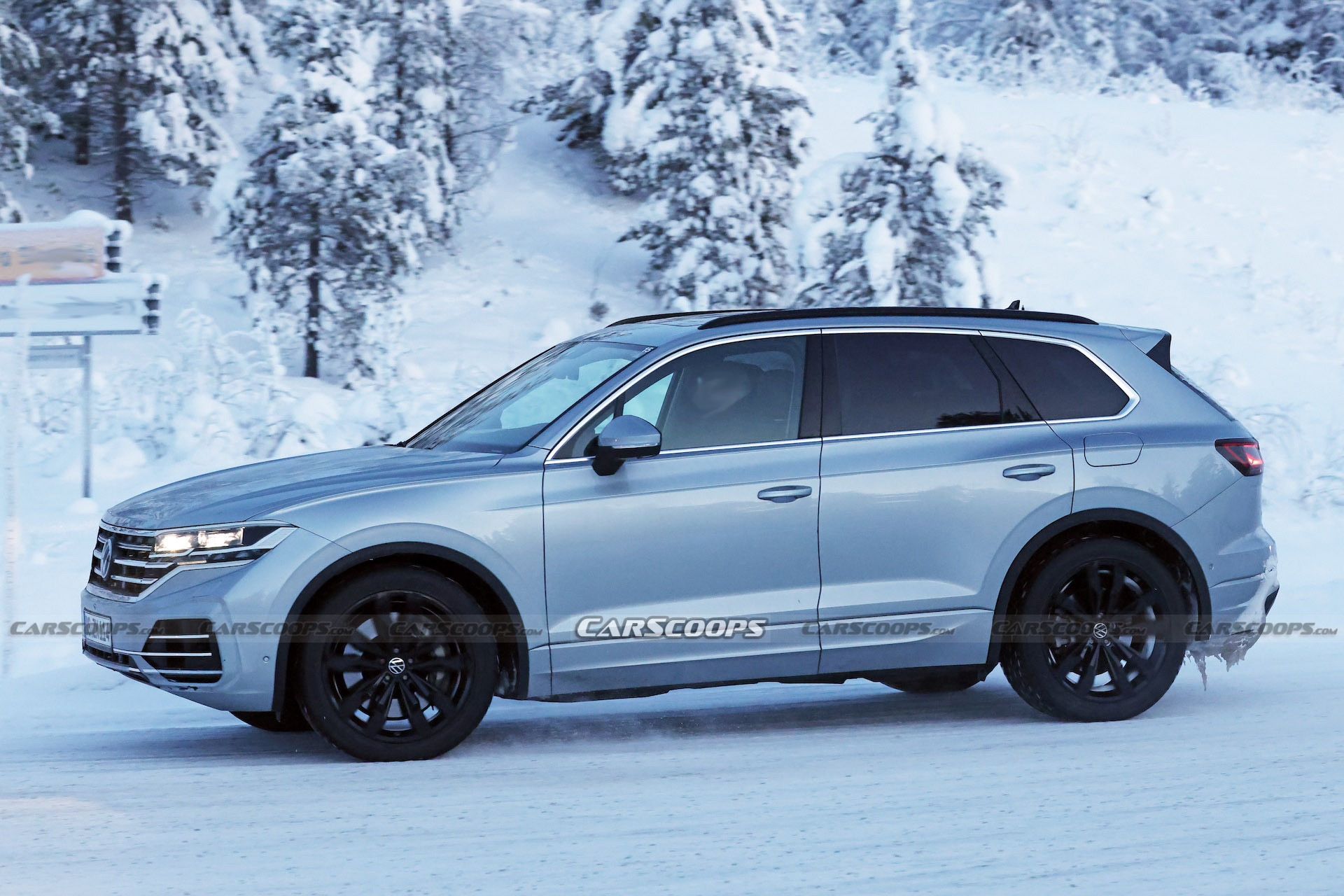 Cleverly Disguised 2025 Volkswagen Touareg Is Hiding In Plain Sight