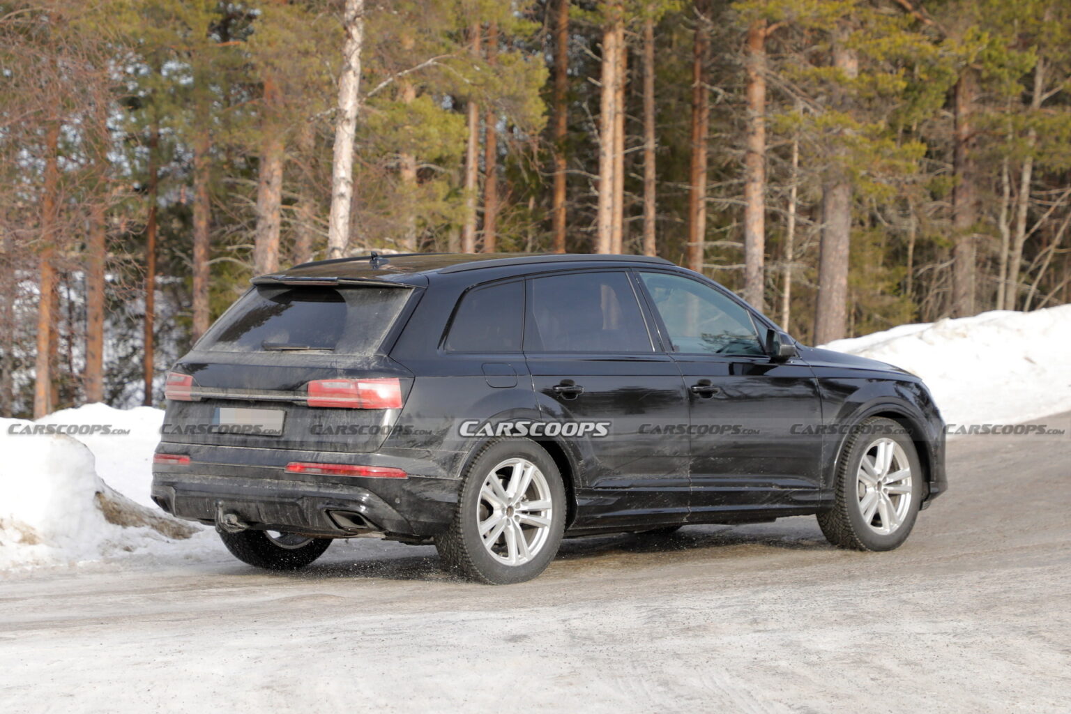 Facelifted 2024 Audi Q7 Snapped All But Undisguised In Latest Spy Shots   2024 Audi Q7 Facelift Spy Shots 13 1536x1024 