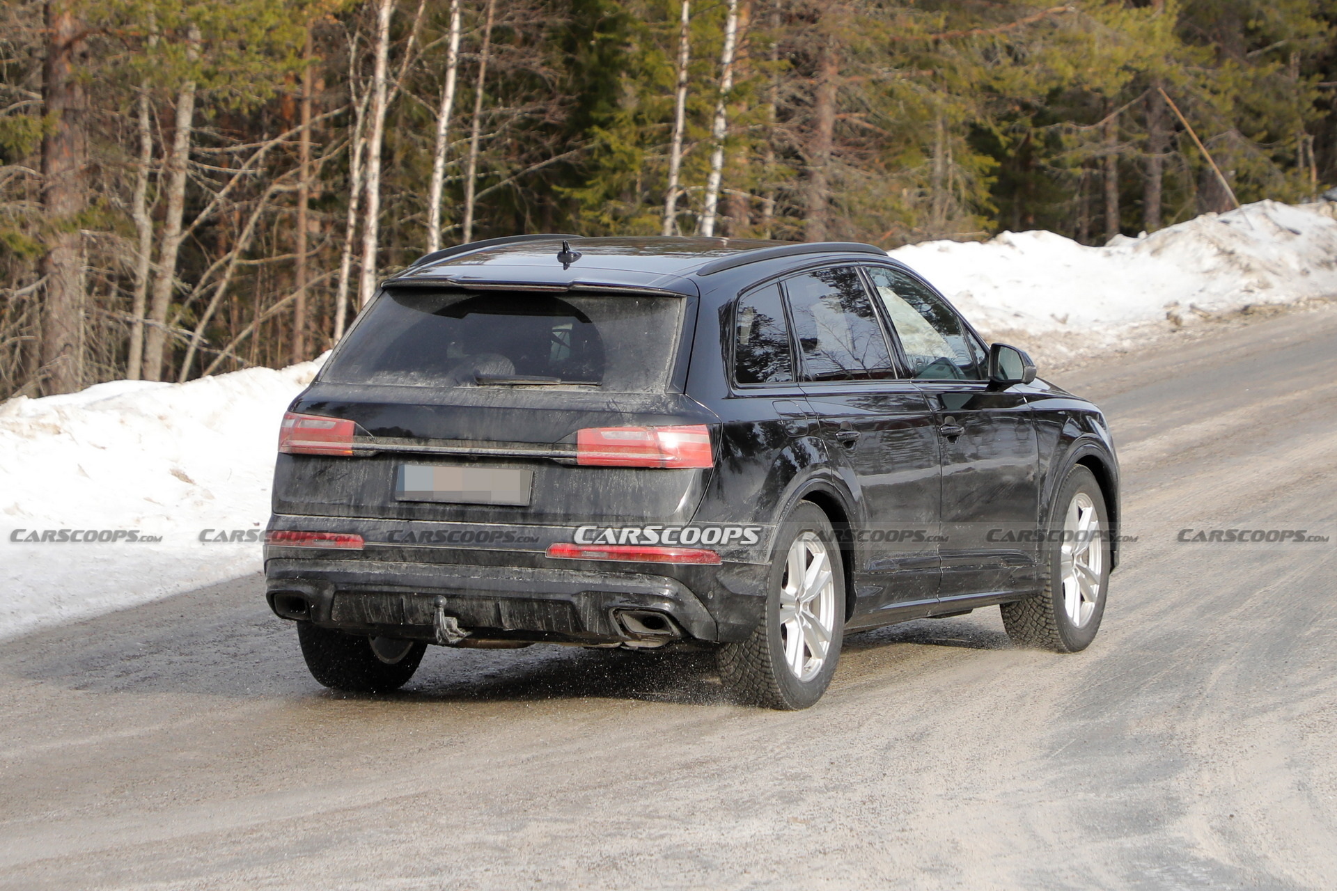 Facelifted 2024 Audi Q7 Snapped All But Undisguised In Latest Spy Shots   2024 Audi Q7 Facelift Spy Shots 15 