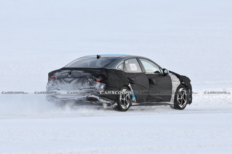 2024 Hyundai Sonata Puts Back Its Camo Suit After Flashing Itself In   2024 Hyundai Sonata Facelift Spy Shots 16 768x512 