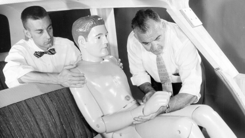  NHTSA’s Crash Test Dummies Need To Be Updated, Gov Watchdog Finds