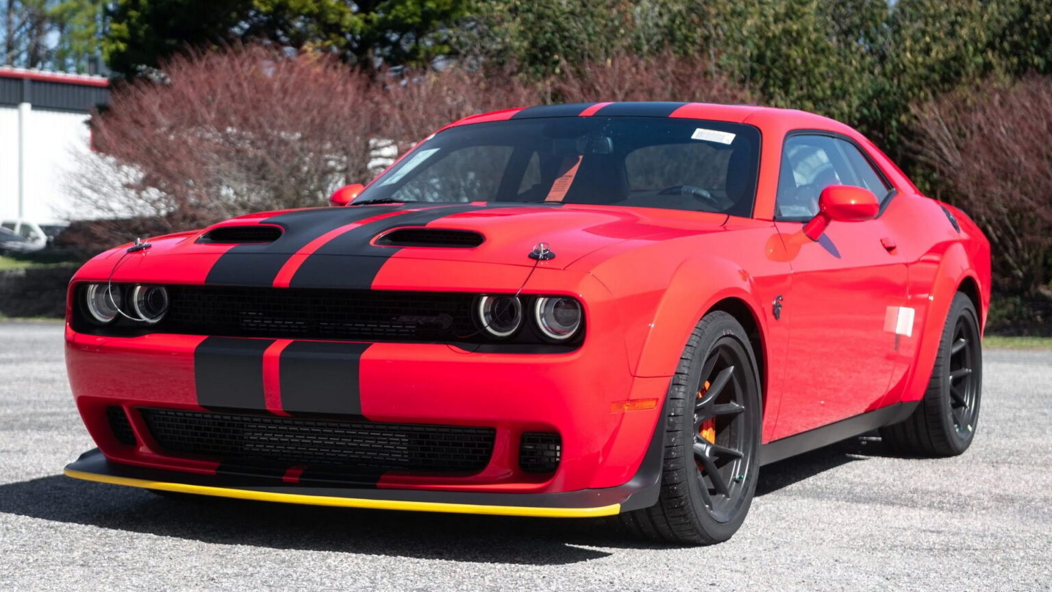 $105,000 Bid Placed On 17-mile 2022 Dodge Challenger Srt Jailbreak With 