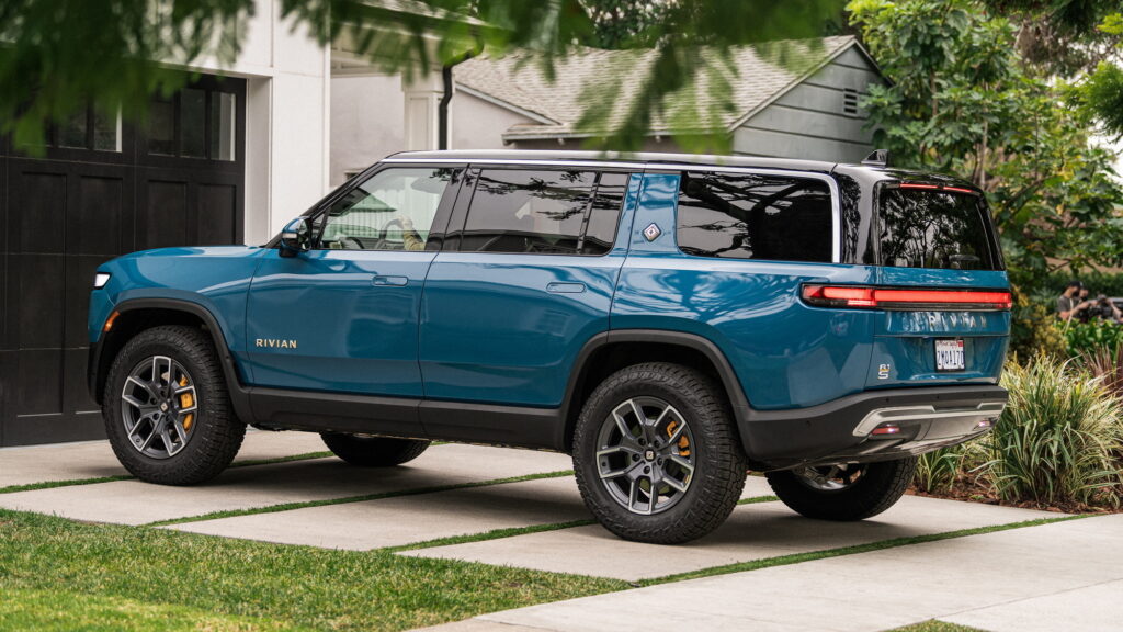  Rivian Must Recall 30 R1S SUVs Due To A Loose Side Curtain Airbag