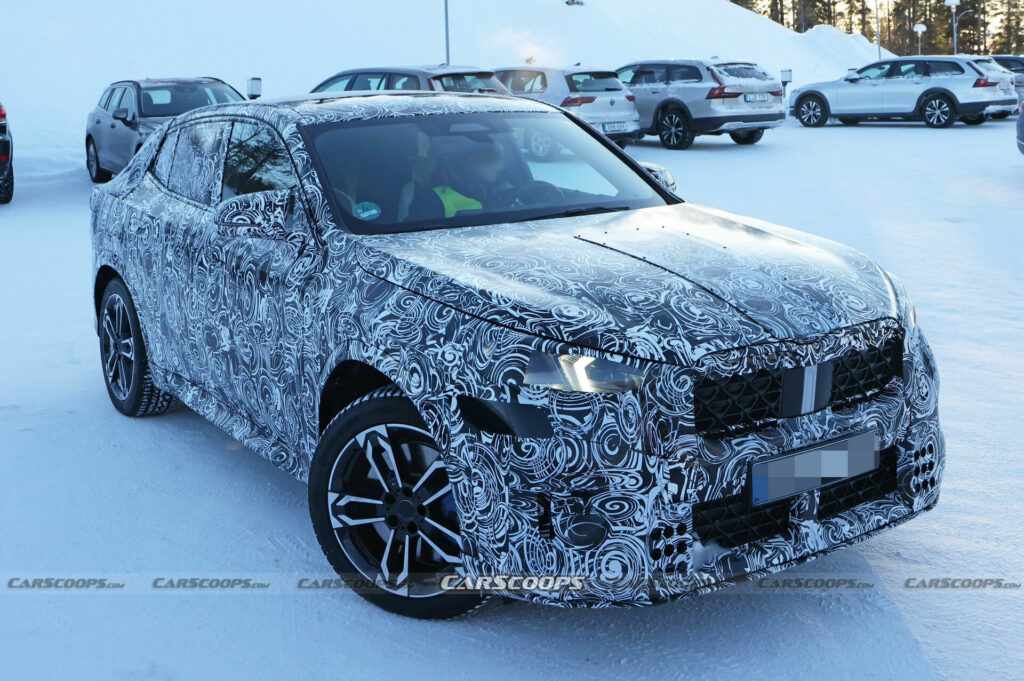 2024 BMW X2 Spied With A Classy, High-Tech Cabin