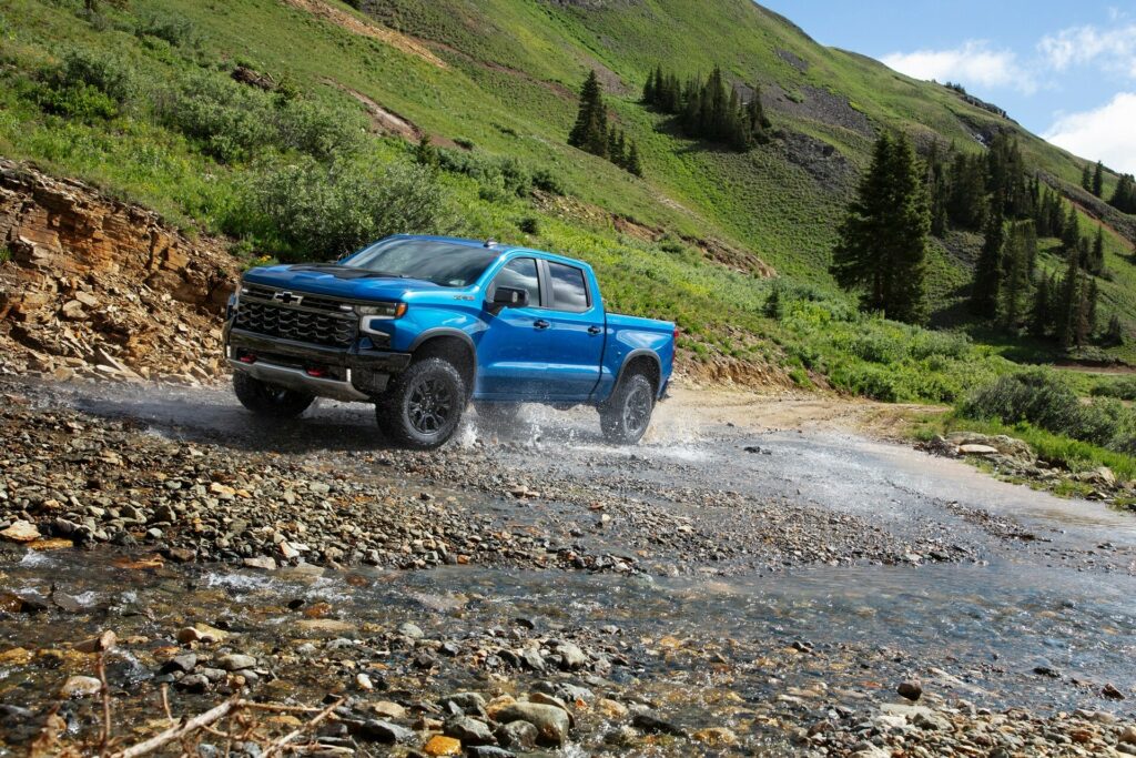 Chevy Silverado ZR2 Gains InlineSix Diesel Power For 2024 Carscoops