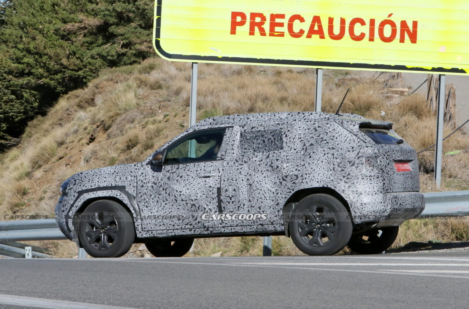 2024 Dacia Duster Shows Off Slim Leds And Boxy Shape In Its Spy Debut