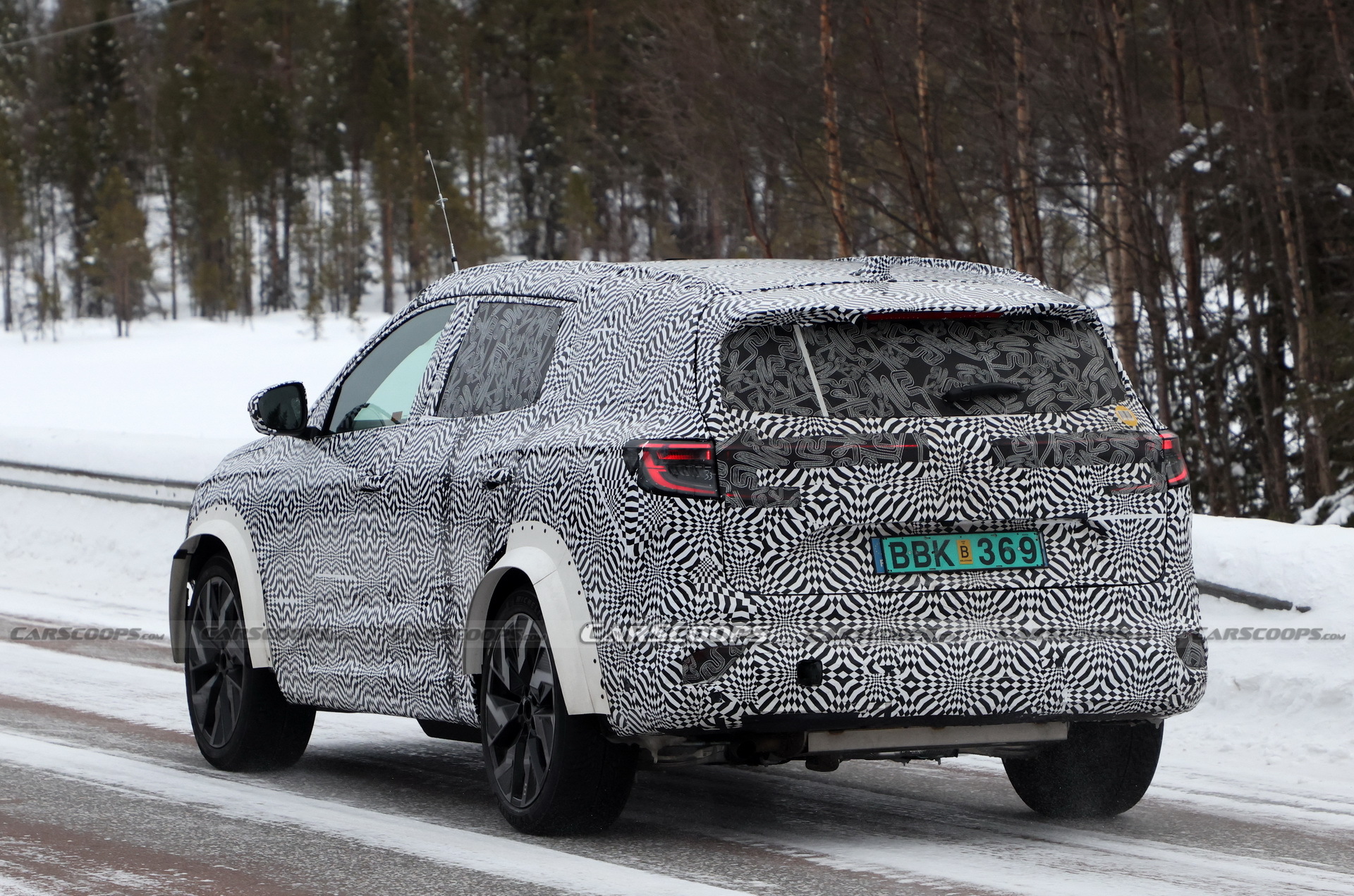 2024 Renault Espace Spied One Final Time Before March 28 Unveiling   2024 Renault Espace 15 