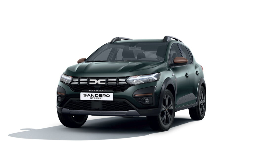 Dacia Jogger Gains Camper Kit And Retractable Tent As Factory Accessories