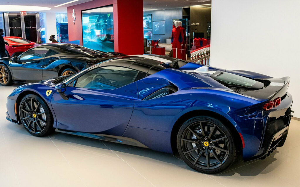 Four Ferraris Stolen From A Service Center In New York | Carscoops