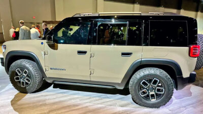 Stellantis Dealers Are Pleased With Jeep’s New Look For The EV Era ...