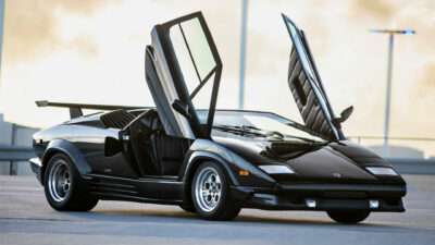 Fancy Owning Rod Stewart’s 1989 Lamborghini Countach? | Carscoops