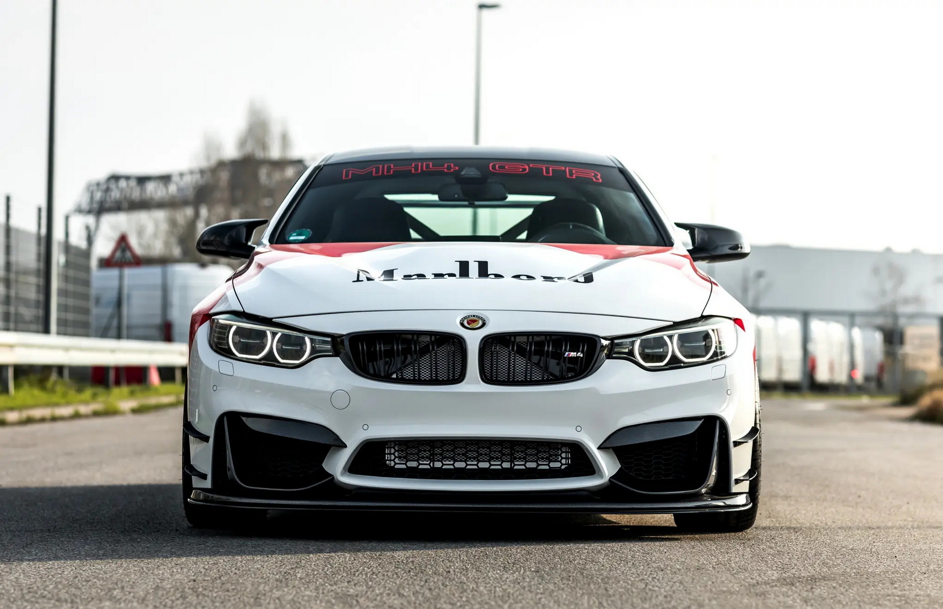 Manhart’s BMW M4 DTM Champion Edition Gets Marlboro Livery And Boost To ...