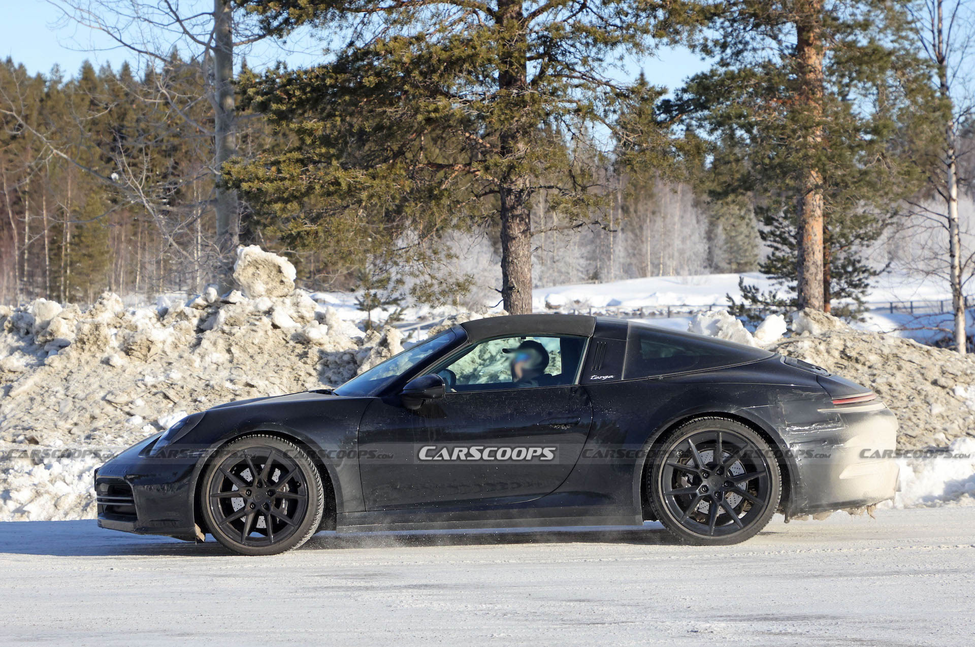 Porsche 911 Targa 4 GTS 2018 sportscar