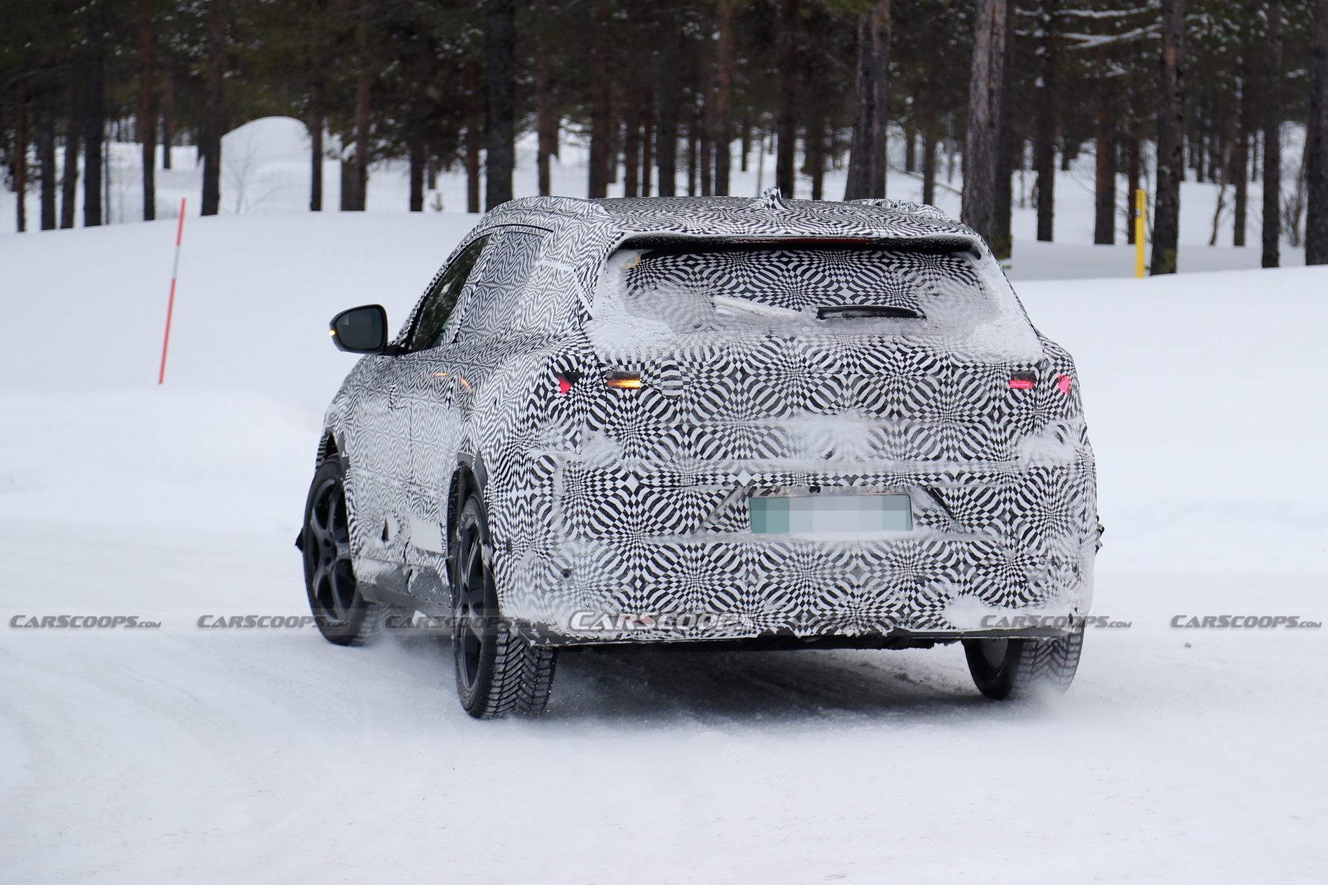 2024 Renault Scenic E-Tech Takes Shape With Nissan Ariya Underpinnings ...