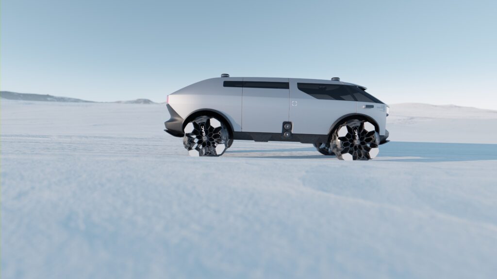  GAC Van Life Concept Is An Autonomous, All-Terrain EV Camper From The Future