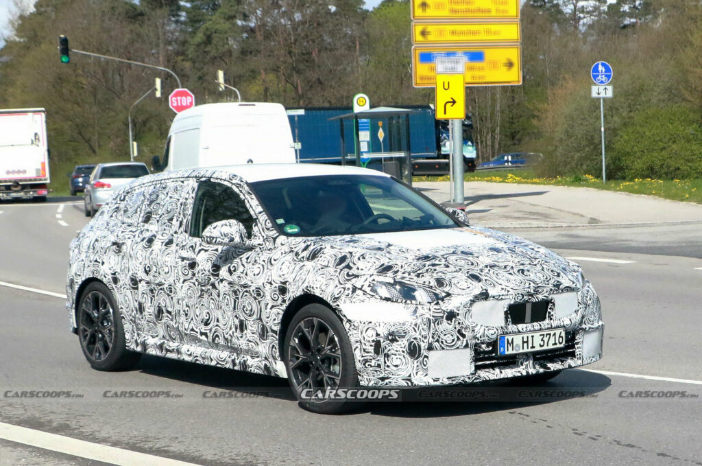 2025 BMW 1-Series Hits The Streets With Evolutionary Design