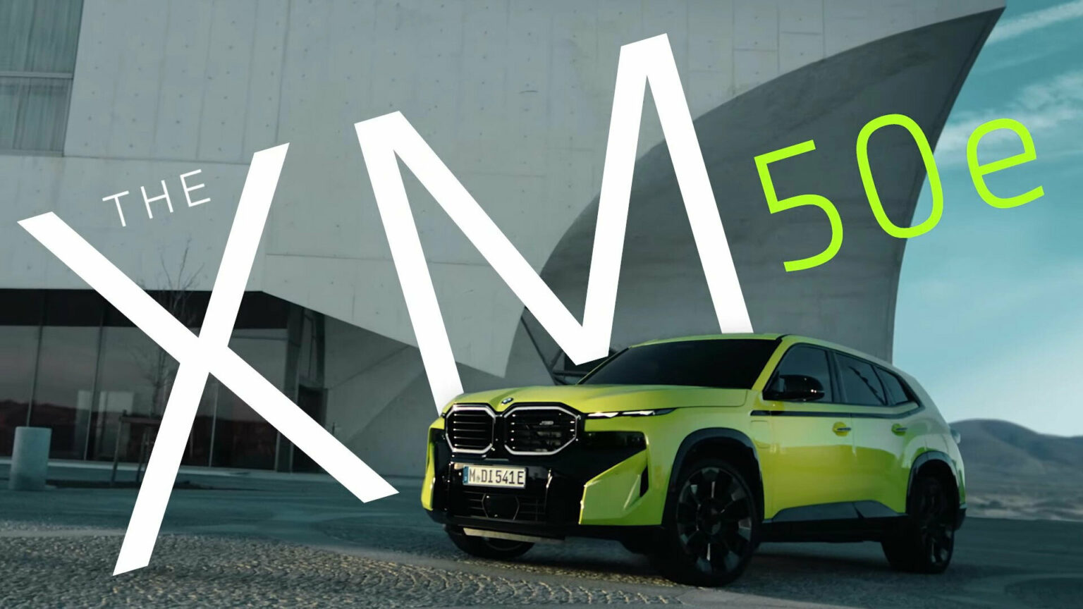 Base BMW XM 50e Makes Surprise Appearance, Offers Up To 52 Miles Of