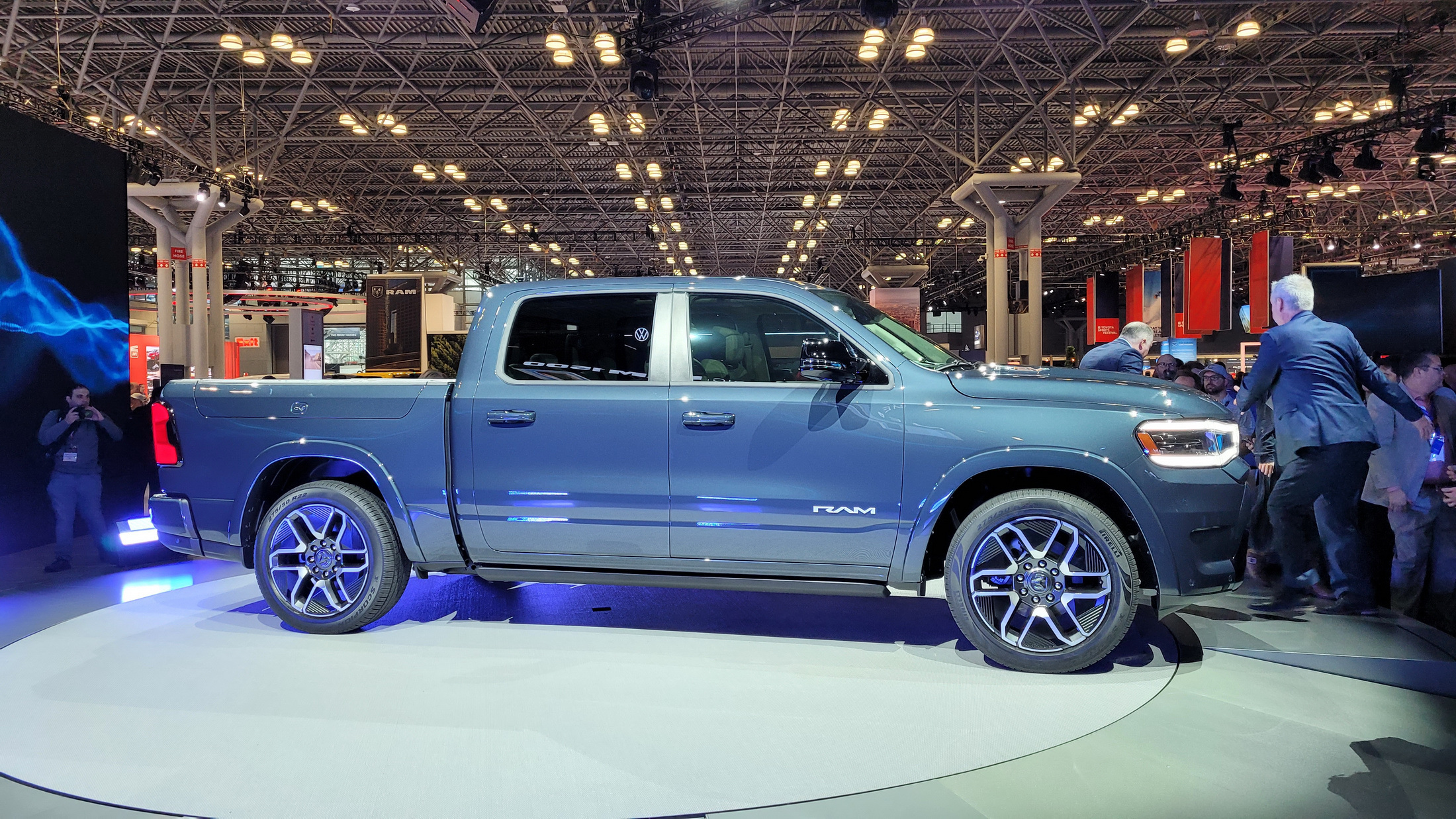 2025 Ram 1500 REV Offers Up To 500 Miles Of Range Thanks To A Ginormous ...