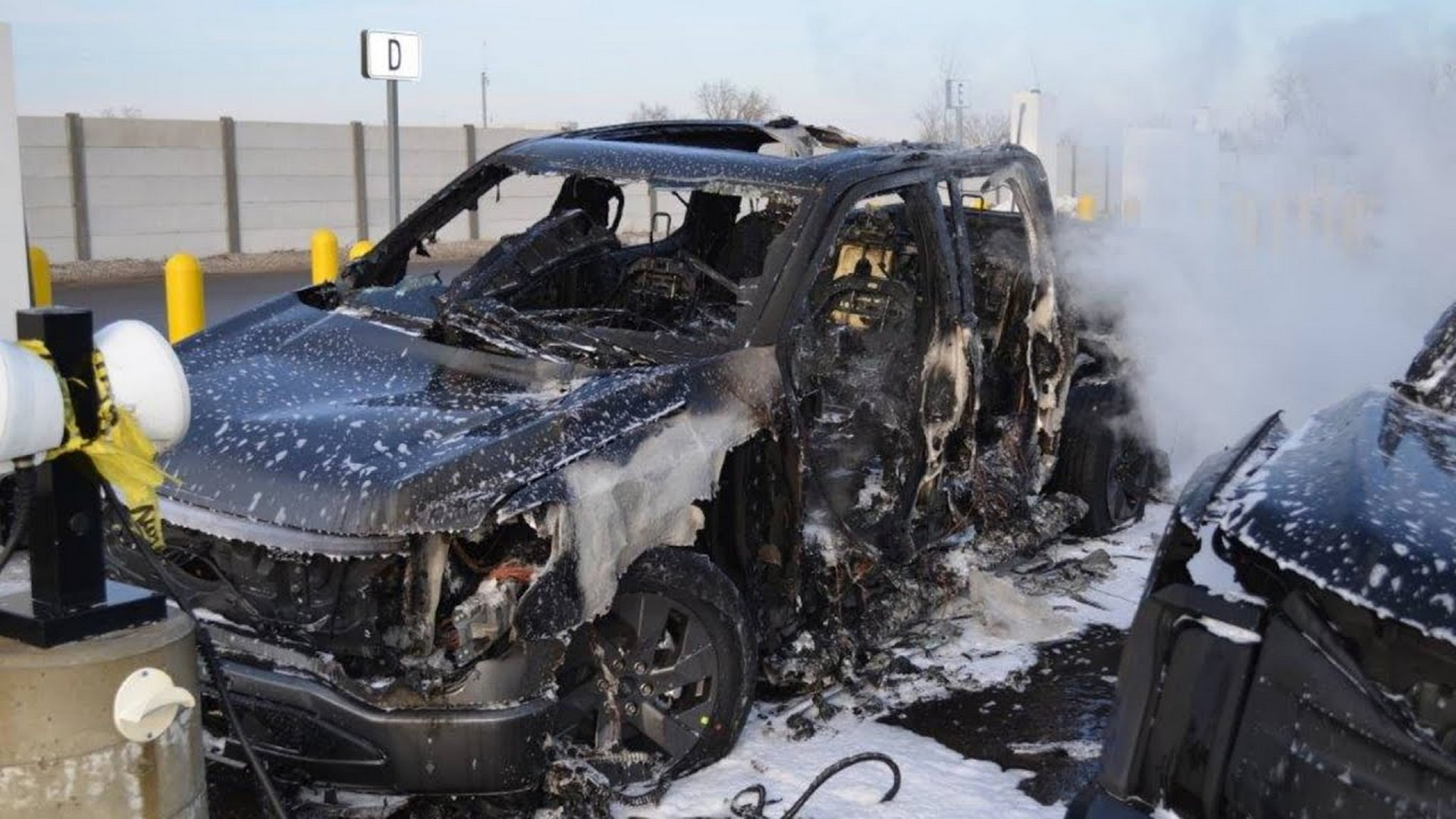 Police Bodycam Footage Shows Ford F150 Lightning Fire That Paused