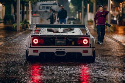 Liberty Walk’s Ferrari F40 May Be Sacrilege But It Looks Sexy In Rainy ...