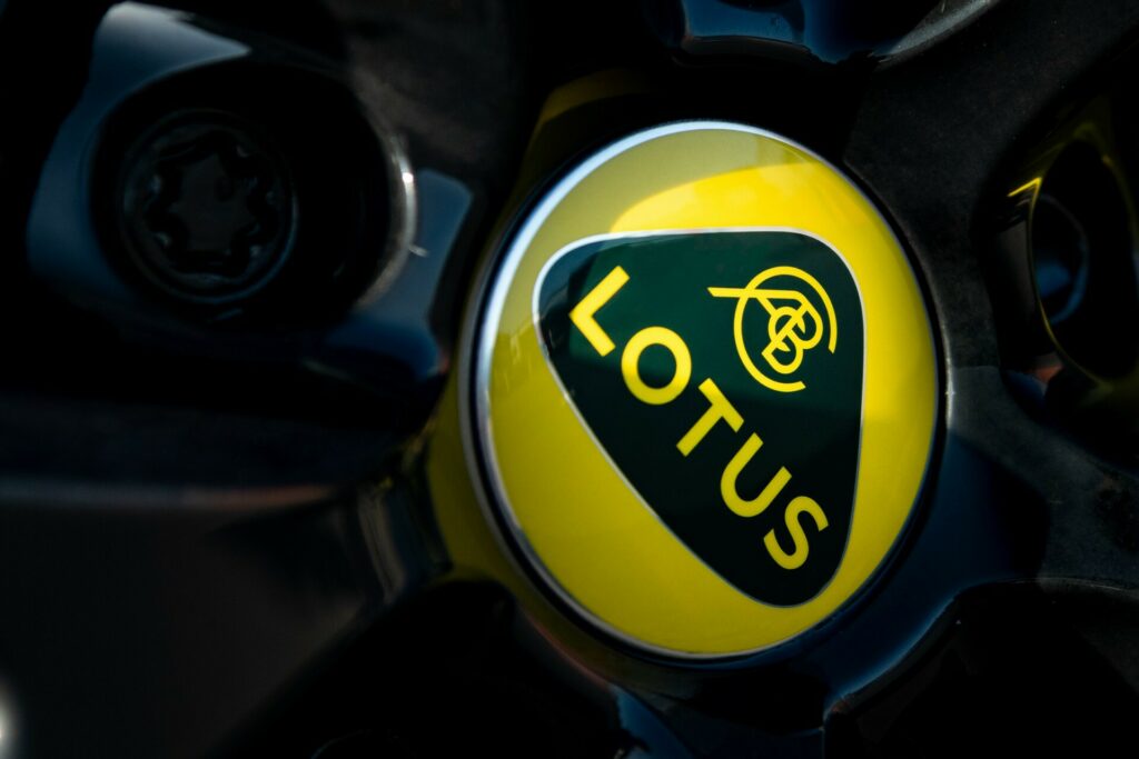  Lotus Shares Tumble 40% Since IPO, As Parent Geely Plans World Domination