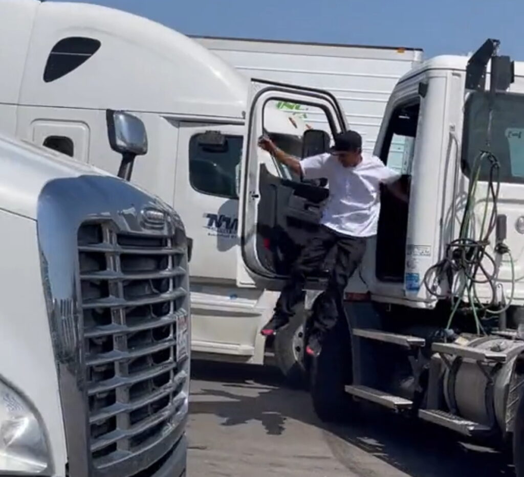  Viral TikTok Shows Ford F-250 Block Allegedly Stolen Semi From Leaving Truck Yard