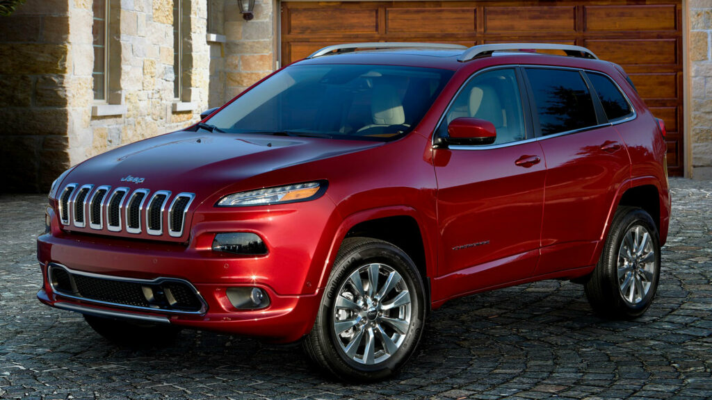  Jeep Needs To Fix 26,000 Cherokees Due To PTU Issue