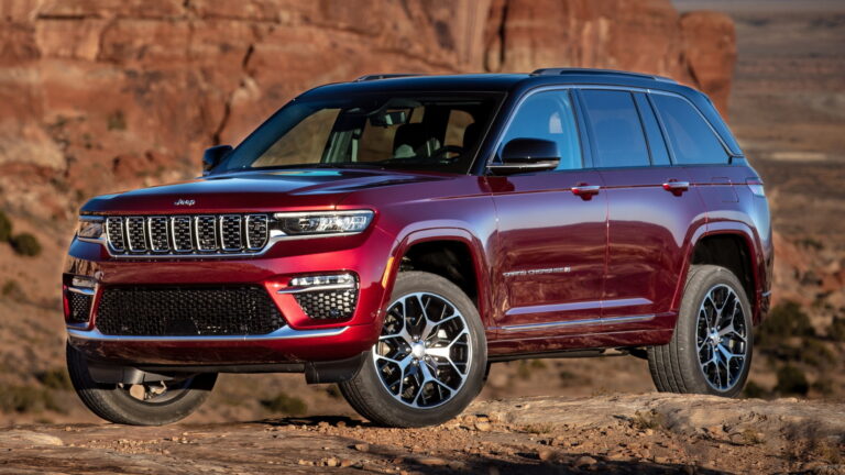 Jeep Recalls 90,000 Grand Cherokees Over Potentially Disconnecting ...