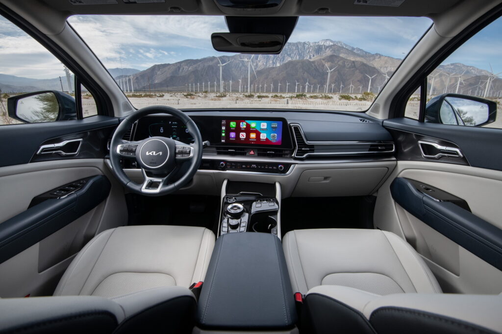 Top 10 Best Interiors And UX Designs Of 2023 According To Wards Auto