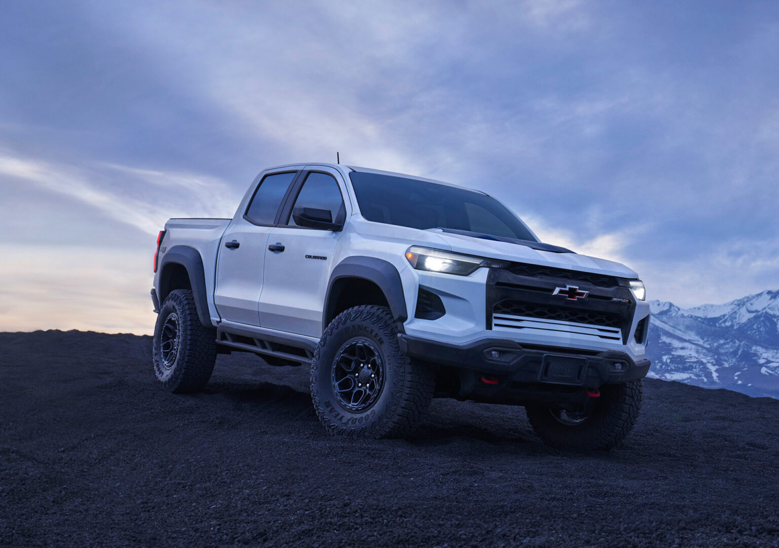 2024 Chevrolet Colorado ZR2 Bison Is Ready To Roam Almost Anywhere ...