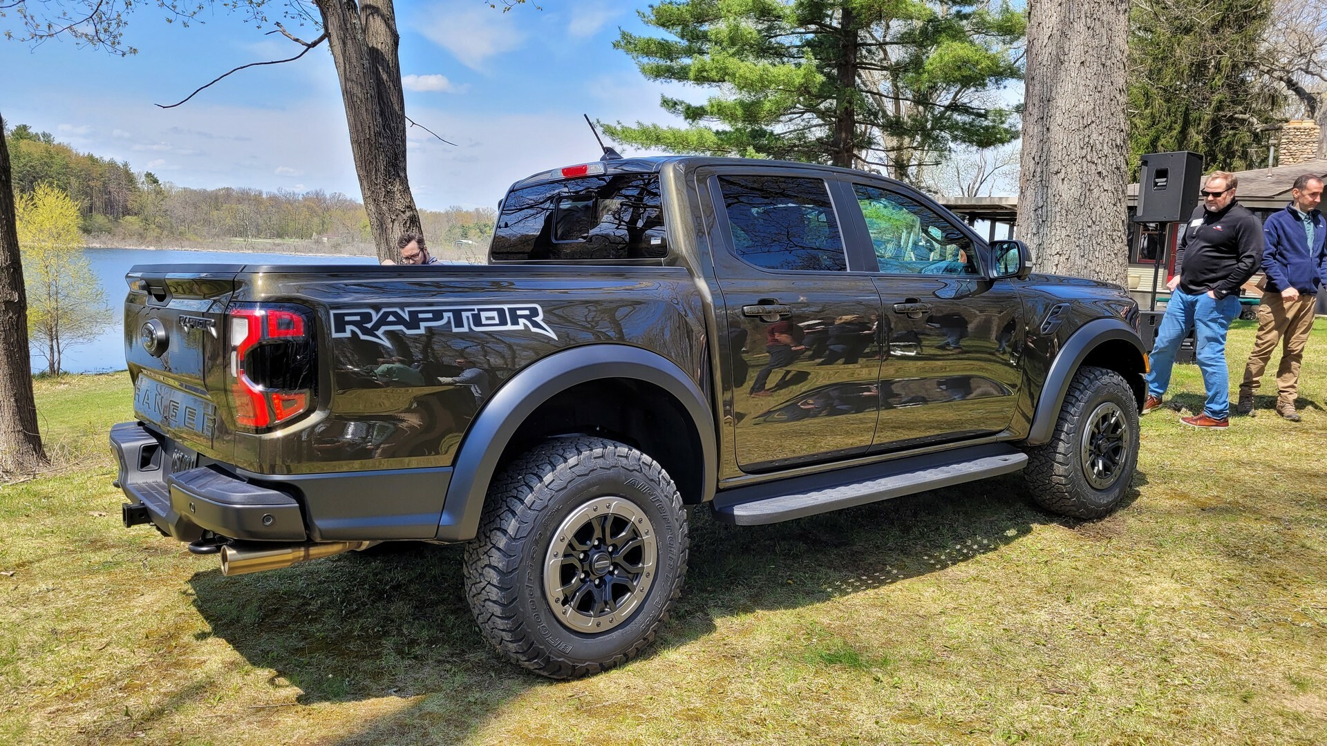 The 2024 Ford Ranger Raptor Is 405 HP Of Awesomeness And A Steal At