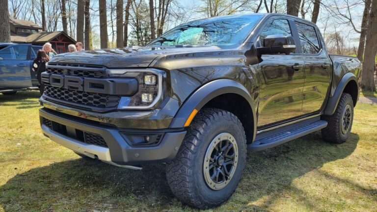 The 2024 Ford Ranger Raptor Is 405 HP Of Awesomeness And A Steal At ...