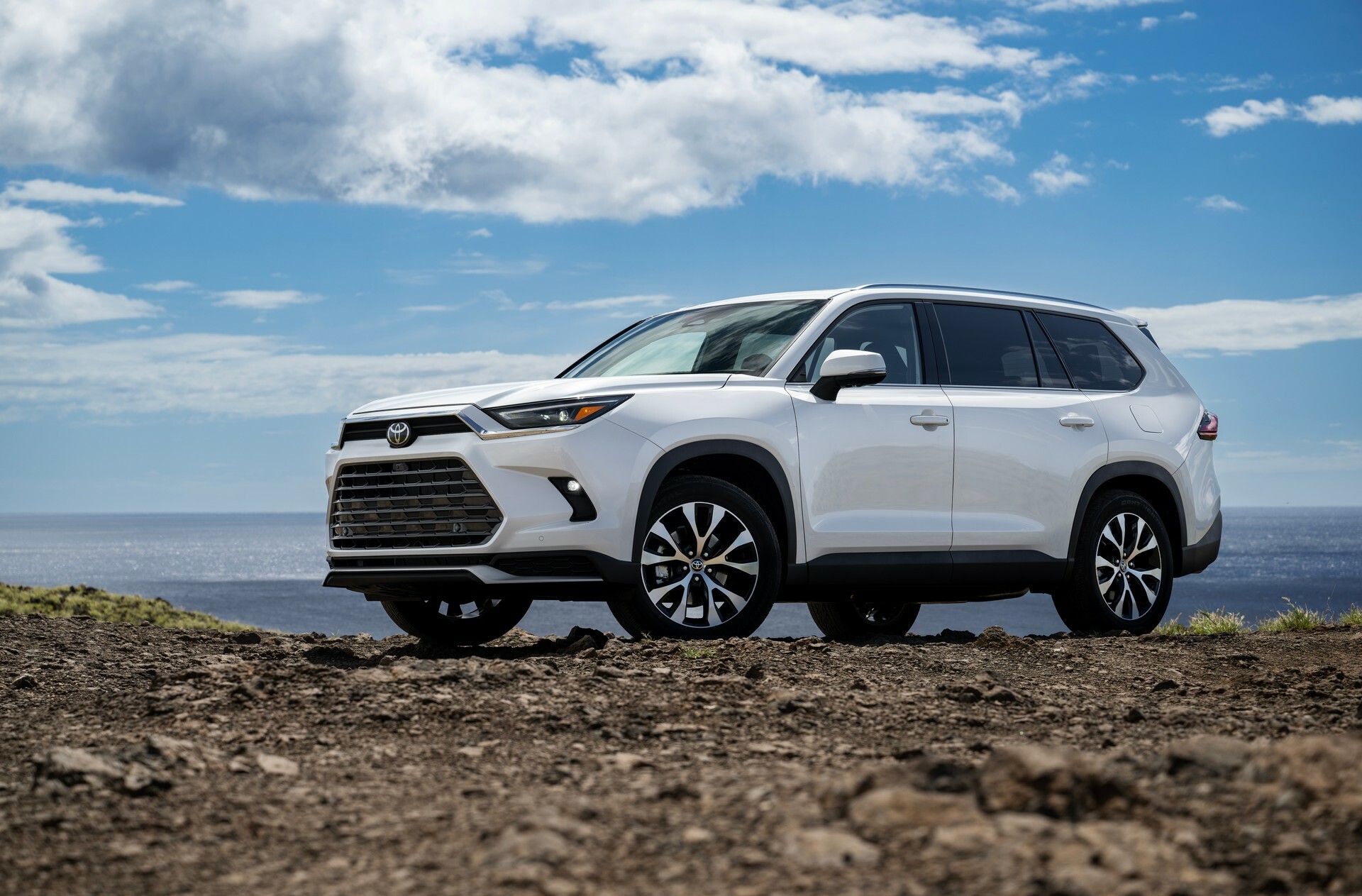 Toyota Highlander 2023