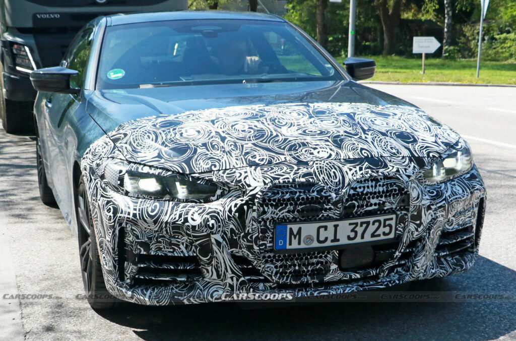 2025 BMW 4-Series Coupe Spied With Barely Noticeable Updates