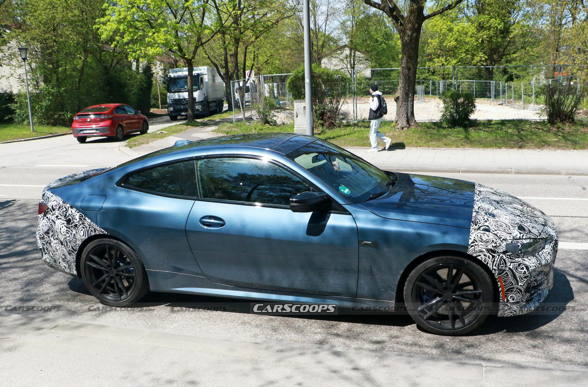 2025 BMW 4-Series Coupe Spied With Barely Noticeable Updates | Carscoops