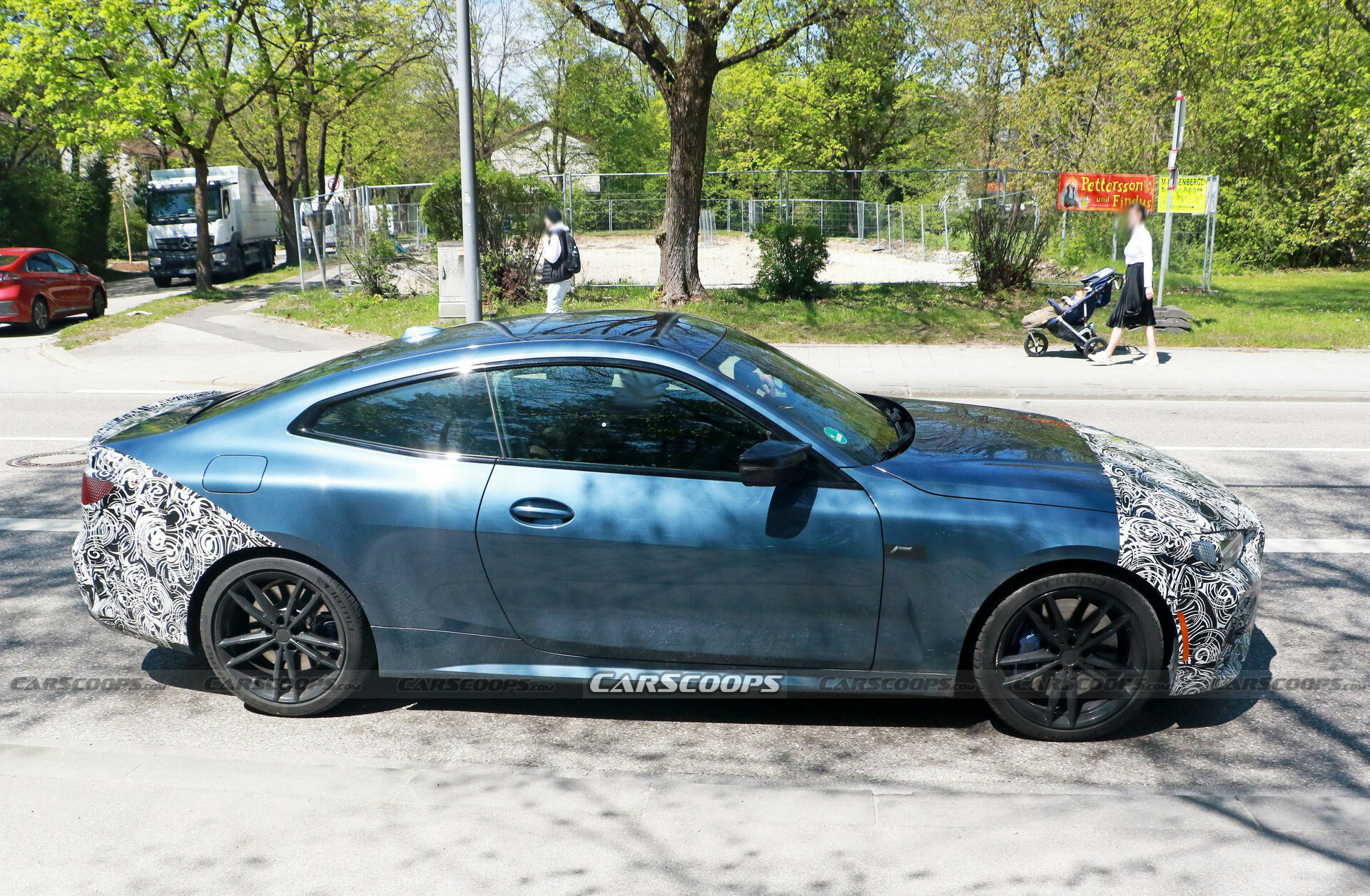 2025 BMW 4-Series Coupe Spied With Barely Noticeable Updates | Carscoops