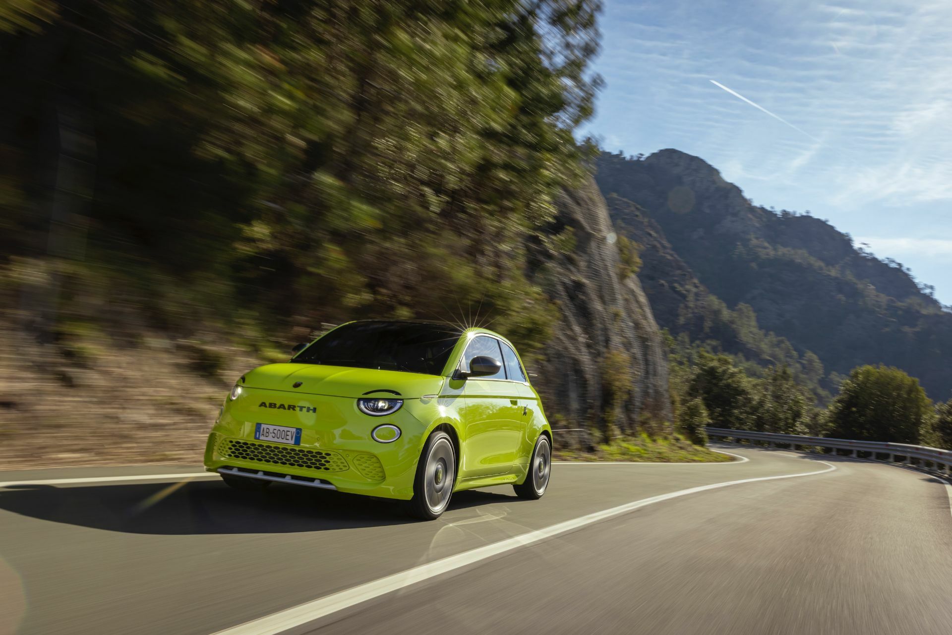 Fiat 500 Abarth 2021 обои на рабочий