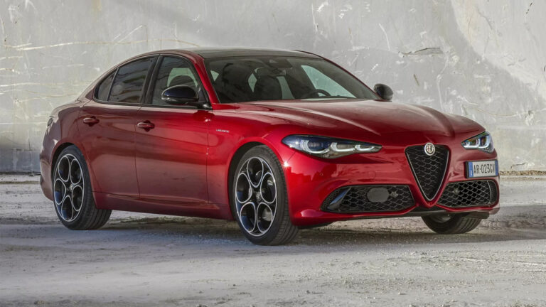 Alfa Romeo Targets BMW With $1,800 Price Cuts On 2024 Giulia and ...