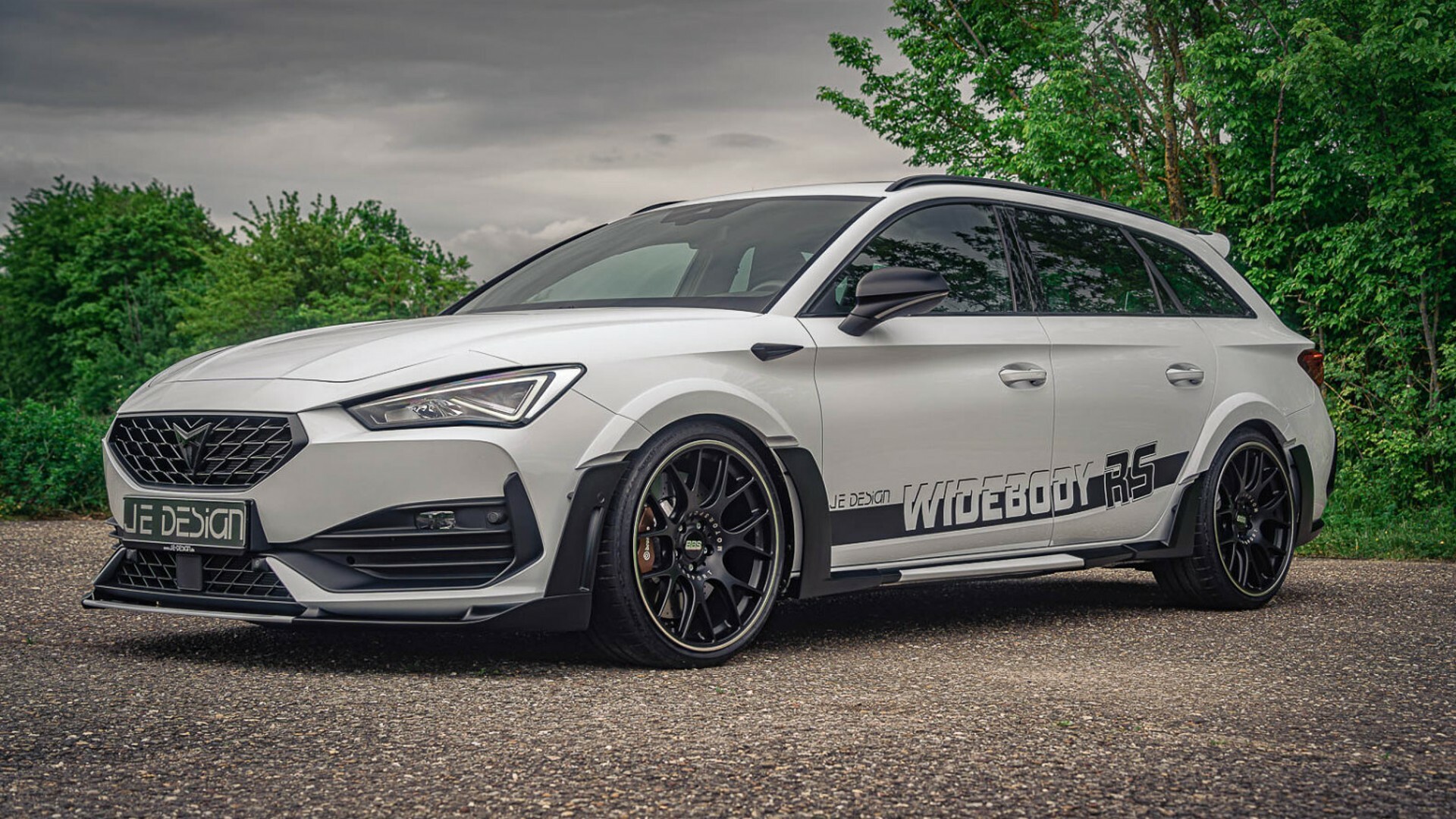 Cupra Leon Sports Tourer Spiced Up From JE Design With Wide Bodykit And 365  HP