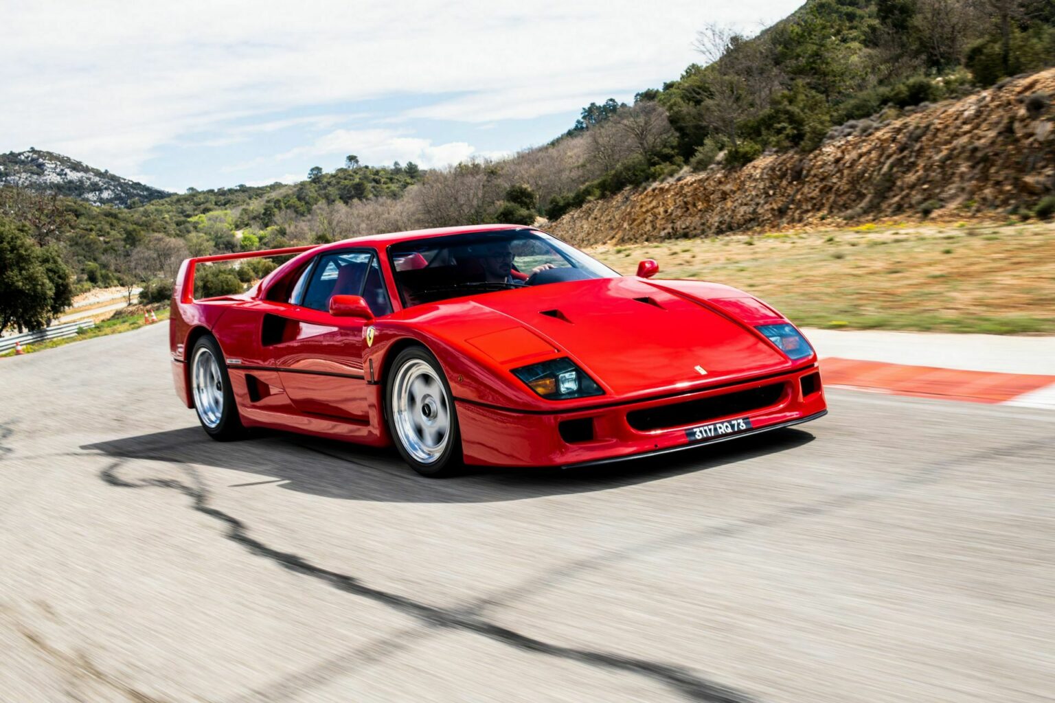 Руль Ferrari f40