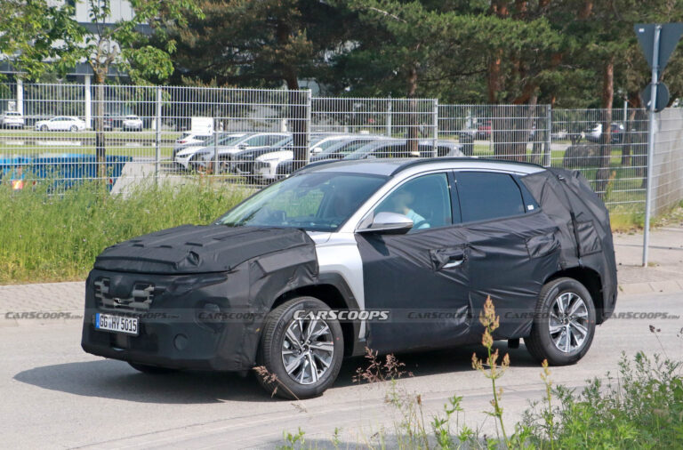 Facelifted Hyundai Tucson Keeps Its Coat On Ready For Fall Debut ...