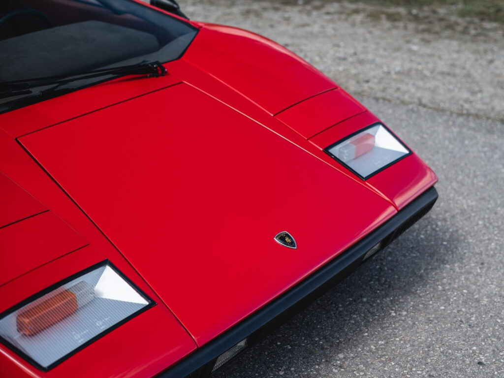 I Am Sale-ing: Rod Stewart's Rare Lamborghini Countach Periscopo Heads For  Auction