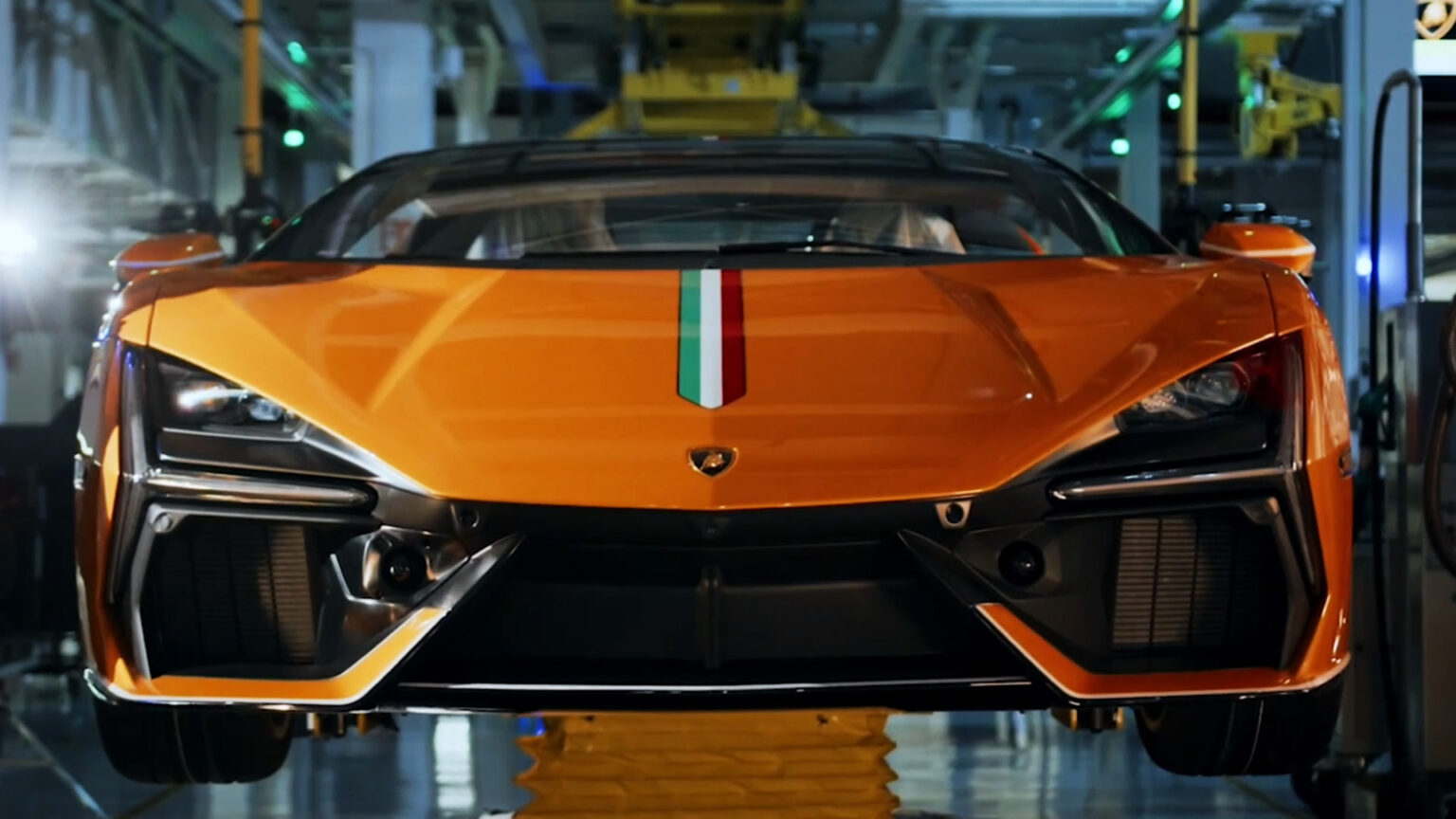 See How The New Lamborghini Revuelto Is Born Carscoops