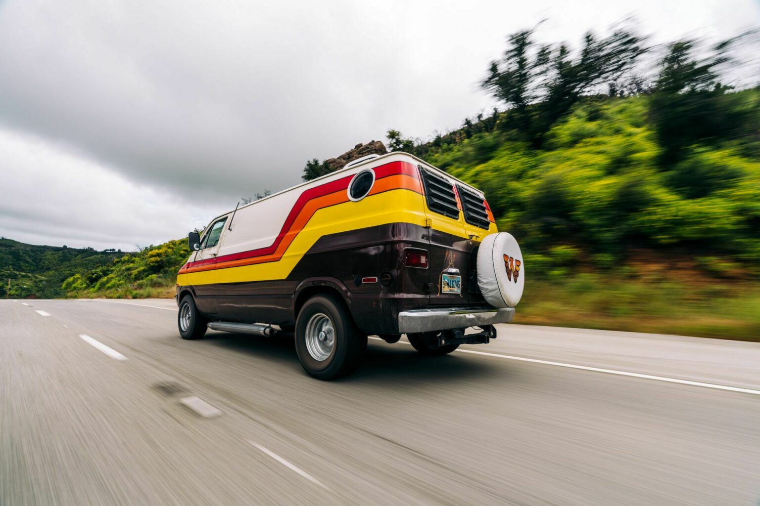 Dodge B100 Tradesman Reborn As A Groovy V8 Party Wagon By Legacy ...