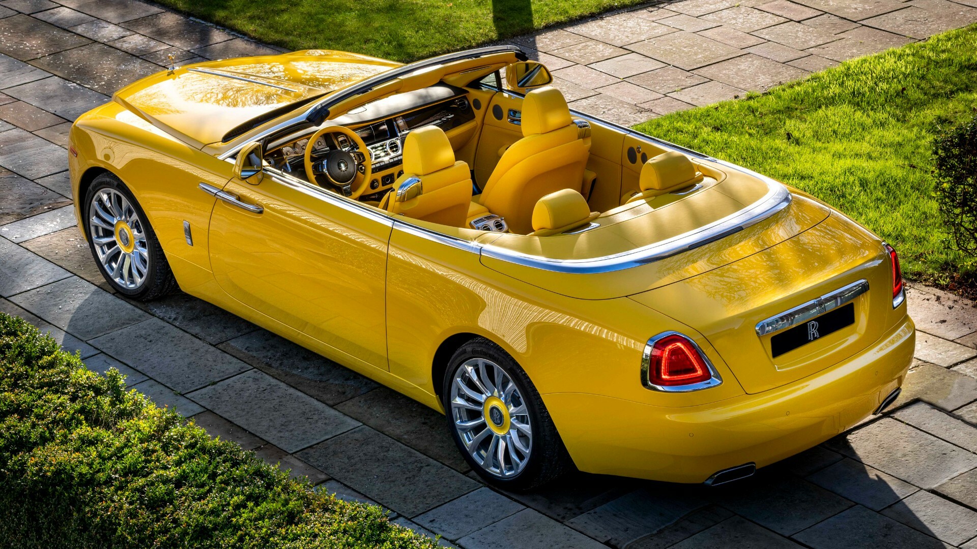 Rolls-Royce Dawn Ends Production As Best-Selling Drophead Ever | Carscoops