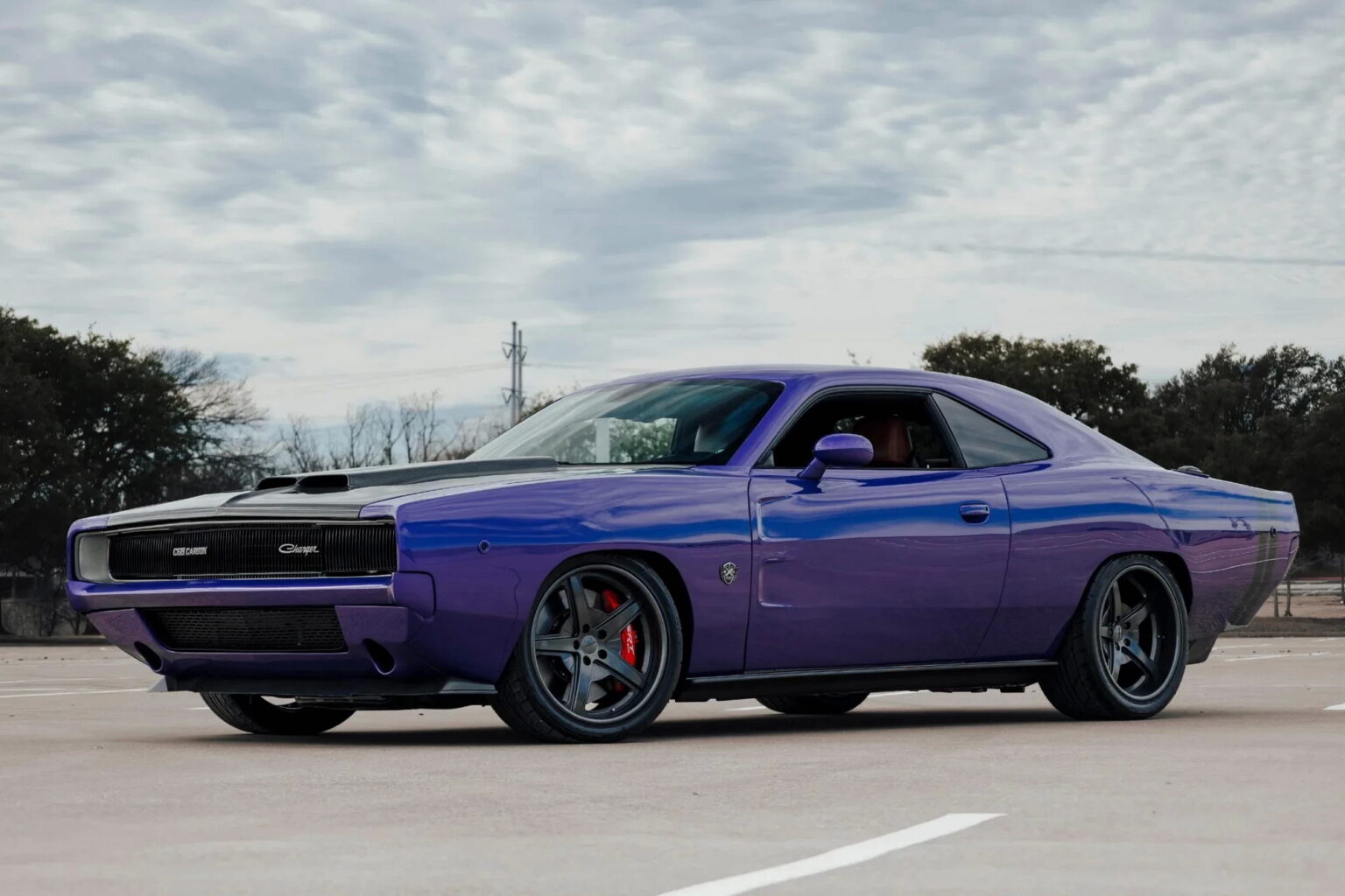 This Dodge Challenger Hellcat Disguised As ’68 Charger Would Look ...