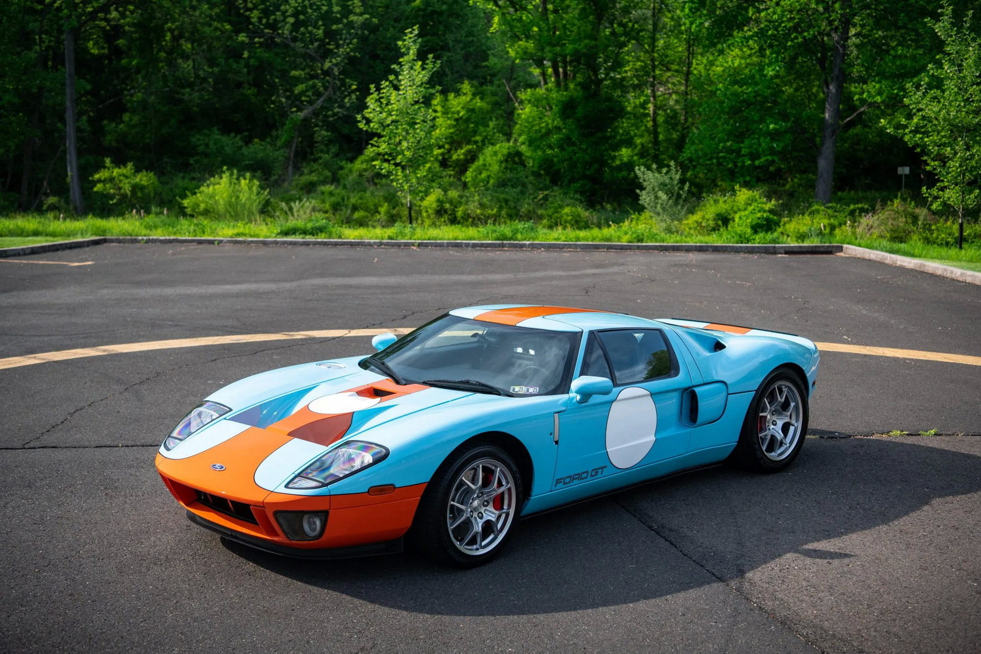 This 2006 Ford GT Heritage Edition Is A ‘Cheaper’ Way Into The Club ...