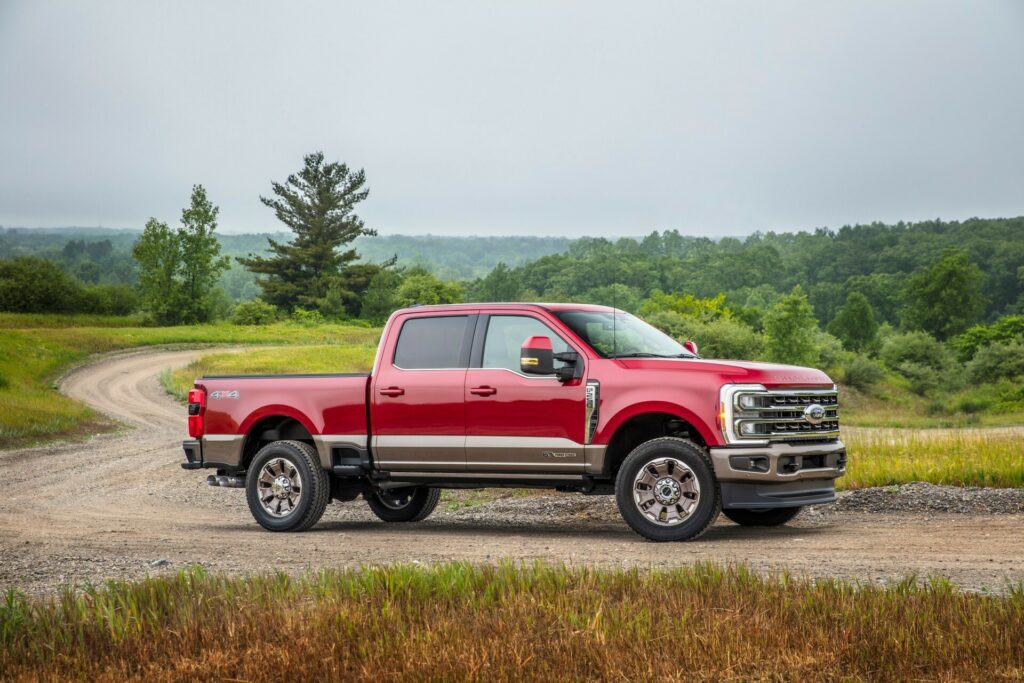 Ford's New Super Duty Packs Plenty Of Smarts And A Fighter Jet Inspired HUD